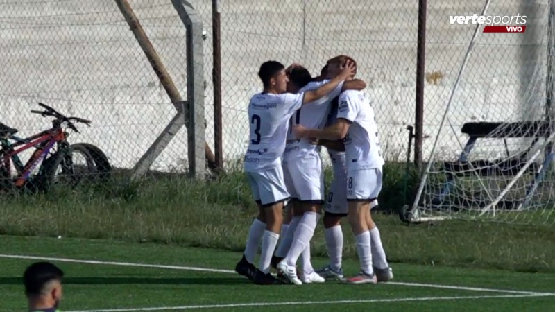 Racing venci a Embajadores y la Zona 5 qued al rojo vivo
